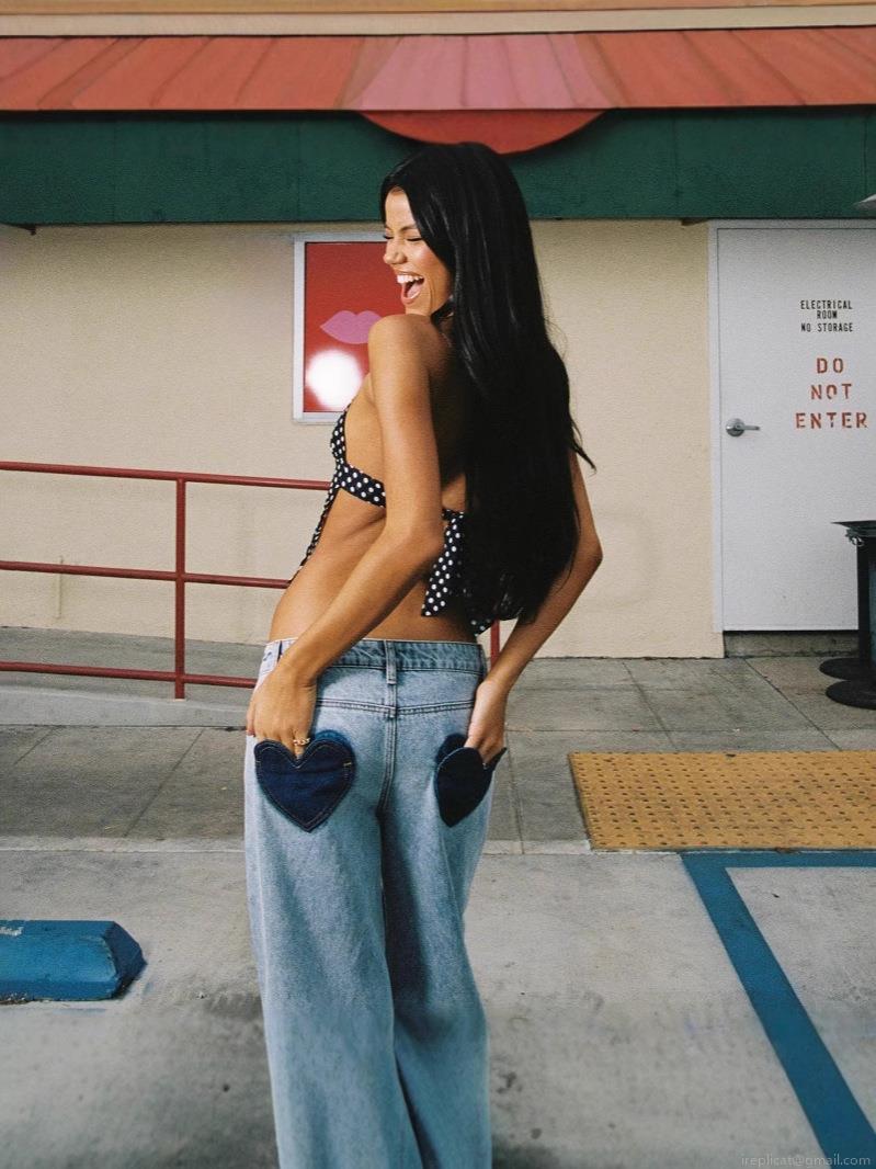 Women's High Waist Straight Leg Denim Jeans Heart Shaped Embroidery Patchwork Pockets Vintage Streetwear Washed Cotton Long Pants