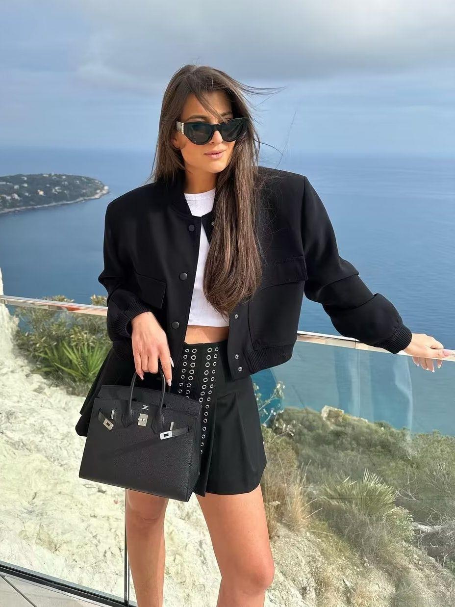 Women's Casual Bomber Jacket Stand Collar Polyester Short Outerwear With Large Pockets Ribbed Cuffs Snap Button Streetwear For Spring Autumn