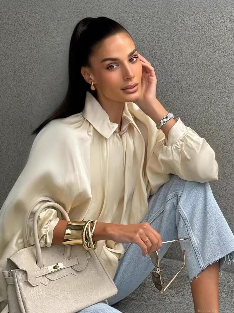 Women Pleated Lantern Sleeve Zip Up Jacket 100% Polyester Turn Down Collar Loose Casual Bomber Jacket Streetwear Fashion Coat For Women