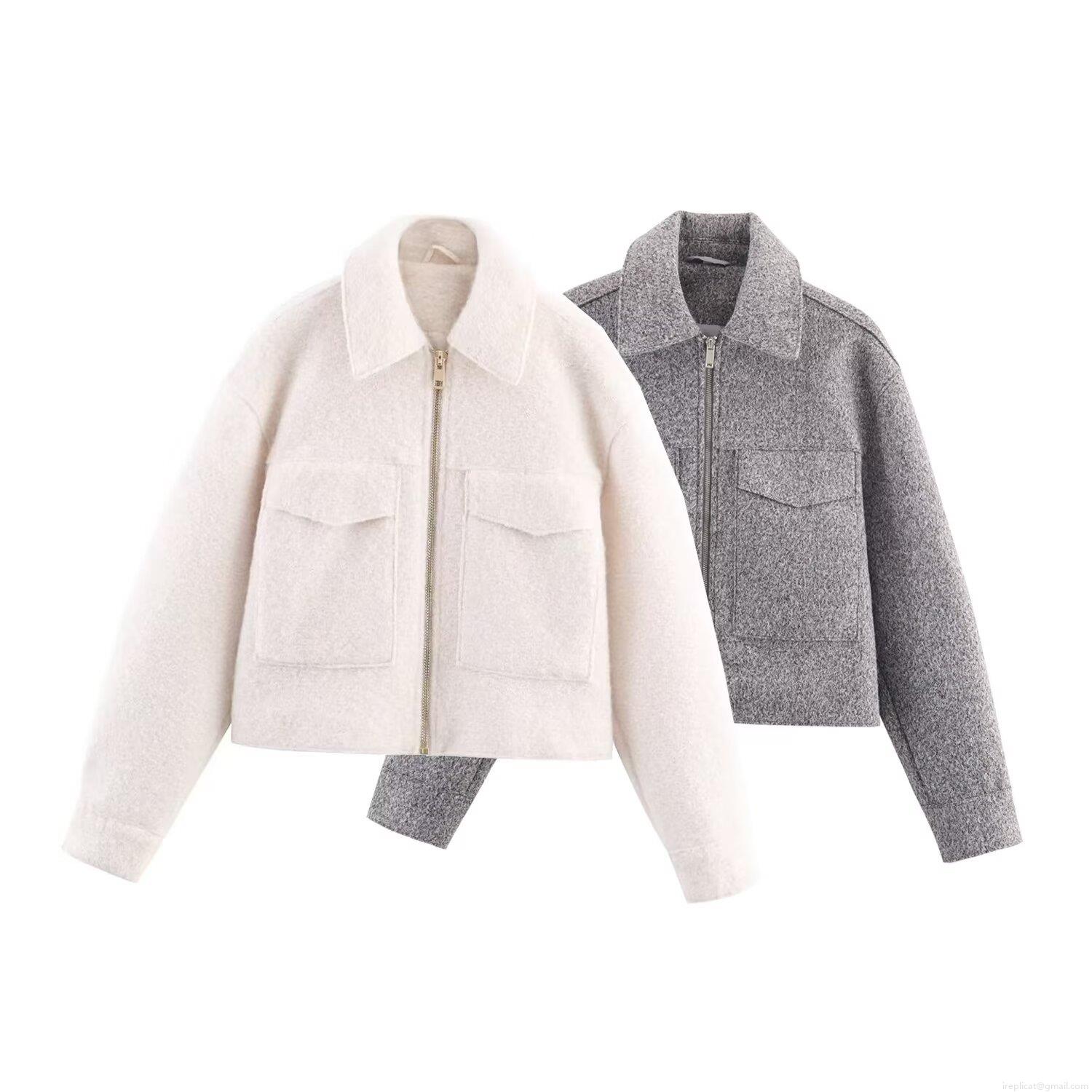 Women's Faux Lamb Wool Short Jacket Zipper Closure Turn-down Collar With Two Chest Pockets Casual Simple Solid Color Warm Autumn Coat For Women