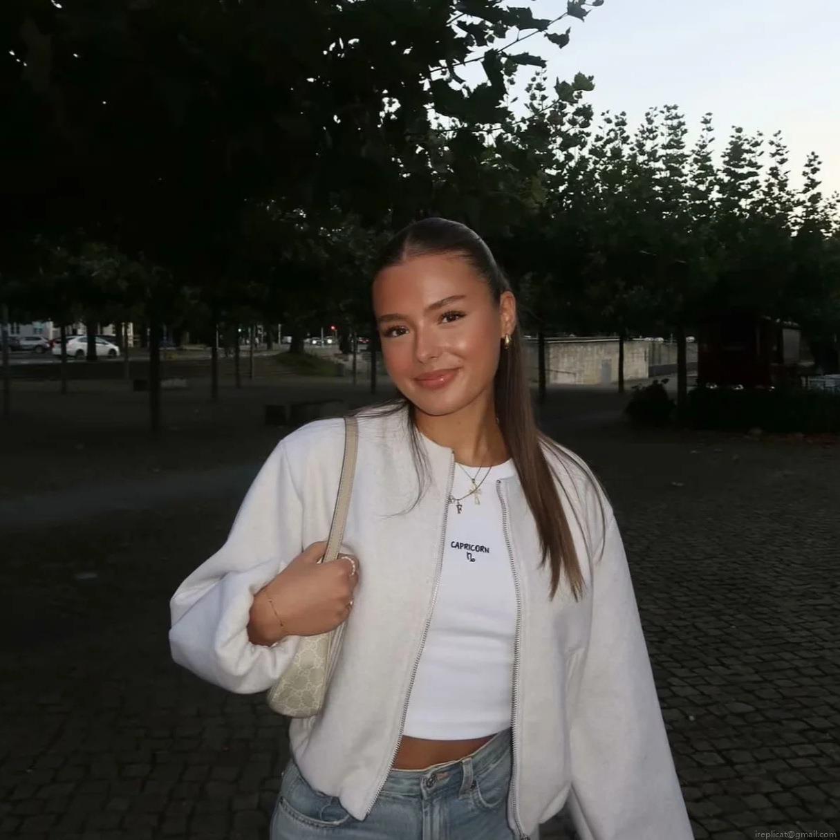 Women's Soft Bomber Jacket 100% Polyester Long Sleeve Zipper Outerwear Loose Fit Solid Color Round Neck Casual Streetwear Autumn Winter Coat For Women