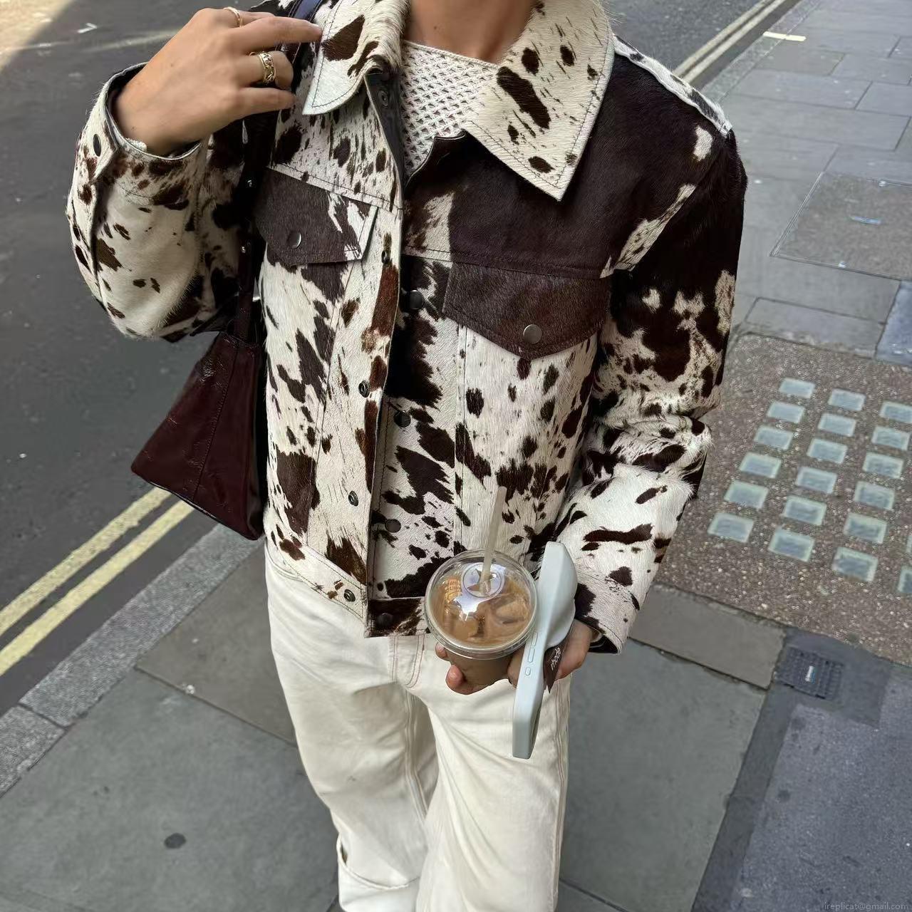 Women's Cow Print Jacket Faux Fur Suede Vintage Turn-down Collar Button Coat Loose Long Sleeve Streetwear Outerwear With Pocket Autumn Winter Fashion Jacket