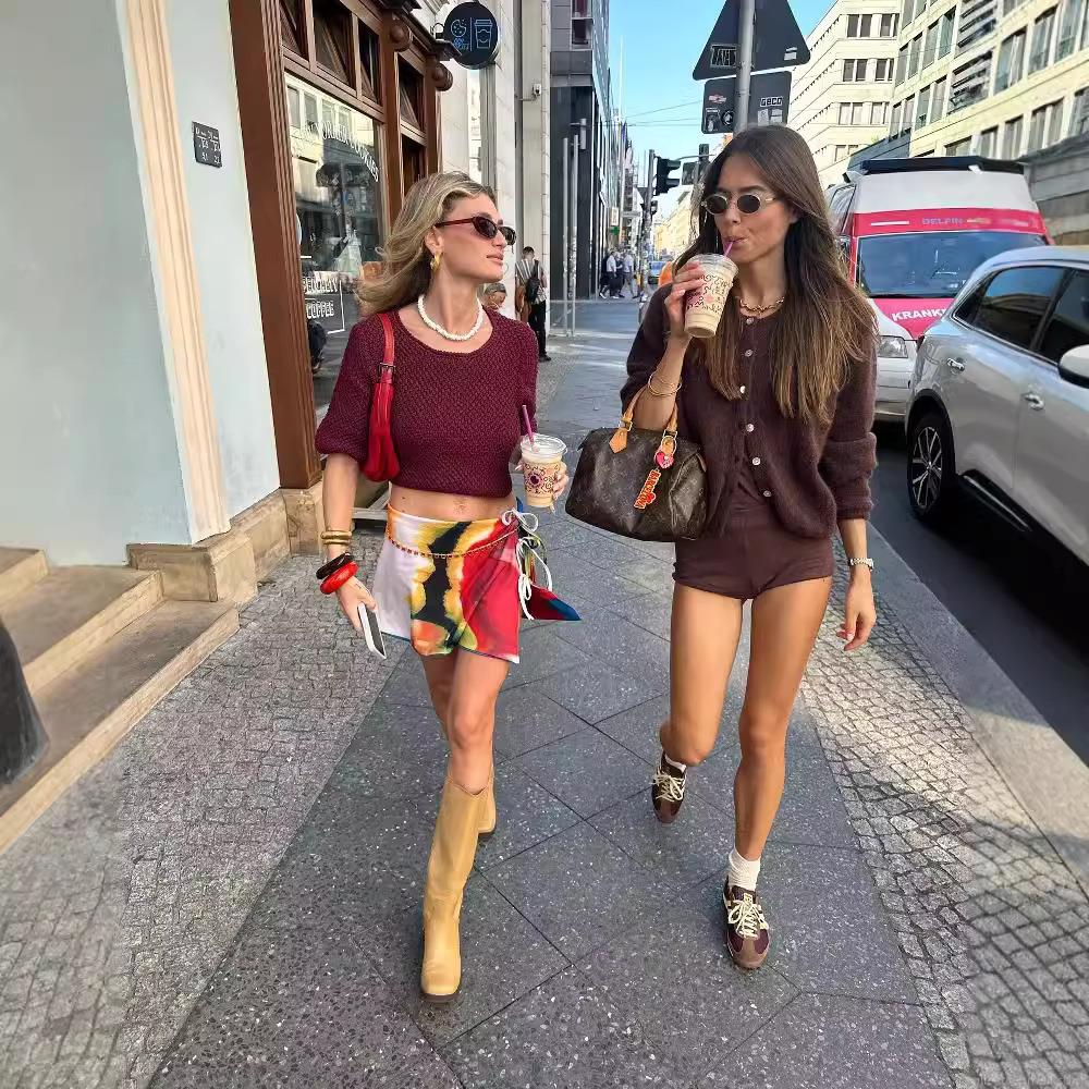 Women's Wine Red Knit Shrug Crop Top Sexy Backless Tie Detail Chunky Wool Blend Short Sleeve Loose Sweater For Streetwear Party Casual Autumn Winter