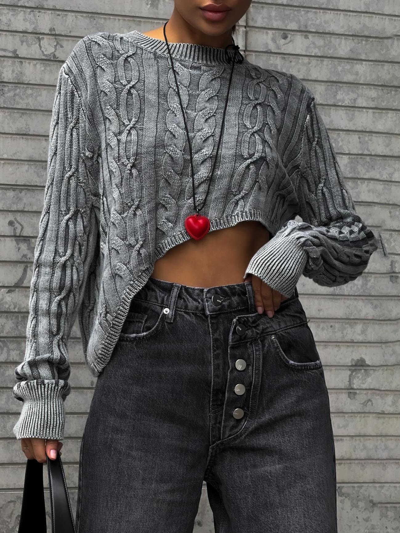 Women's Cable Knit Crop Sweater Long Sleeve Round Neck Washed Distressed Irregular Hem Pullover Loose Fit Cotton Blend Knitted Top Fall Winter Casual Streetwear Minimalist Fashion