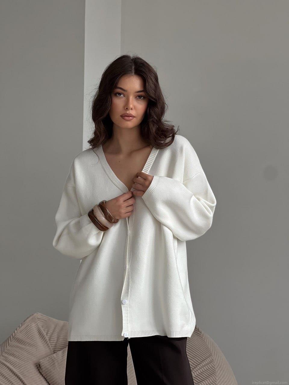 French Retro Lazy Style Women's V-Neck Knitted Cardigan 80% Cotton 20% Polyester Loose Fit Button Up Sweater Coat For Daily Casual Office Wear