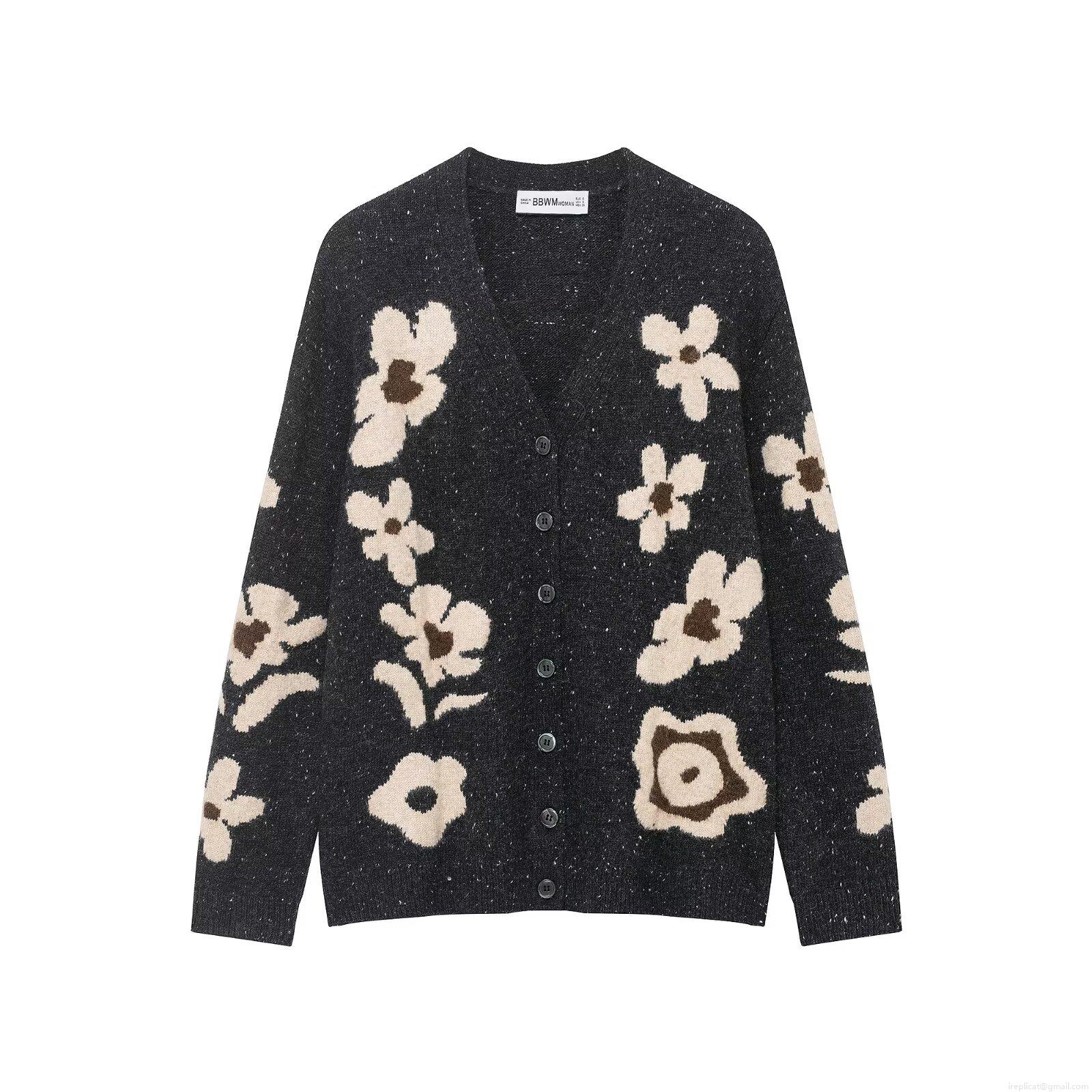 Women's Vintage Floral Jacquard V-Neck Knit Cardigan 100% Polyester Button Up Long Sleeve Loose Casual Sweater Outerwear Coat