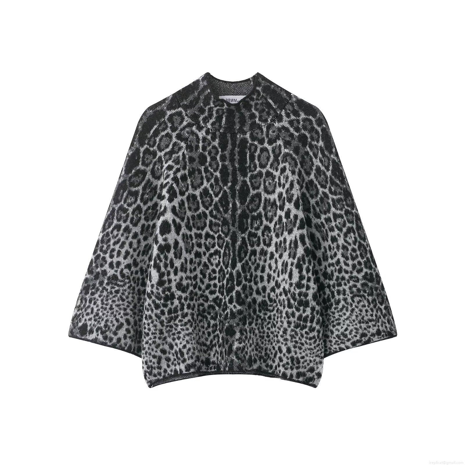 Women's Oversized Leopard Print Knit Sweater Casual Round Neck Long Sleeve Polyester Pullover Streetwear Animal Pattern Loose Jumper