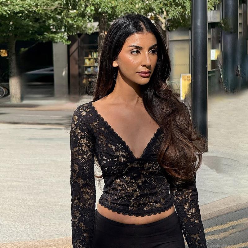 Women's Sexy Lace Sheer Crop Top V-Neck Long Sleeve Floral Hollow Out Pullover Slim Fit Mesh T-Shirt For Party Clubwear Night Out Streetwear