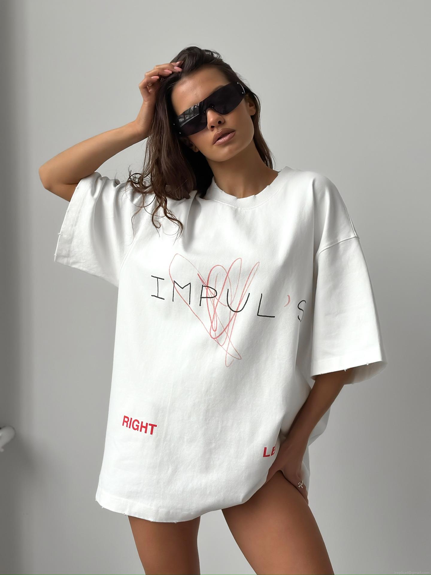 Women's Oversized Cotton T-Shirt Casual American Streetwear Letter Print Heart Graffiti Round Neck Short Sleeve Fashion Top