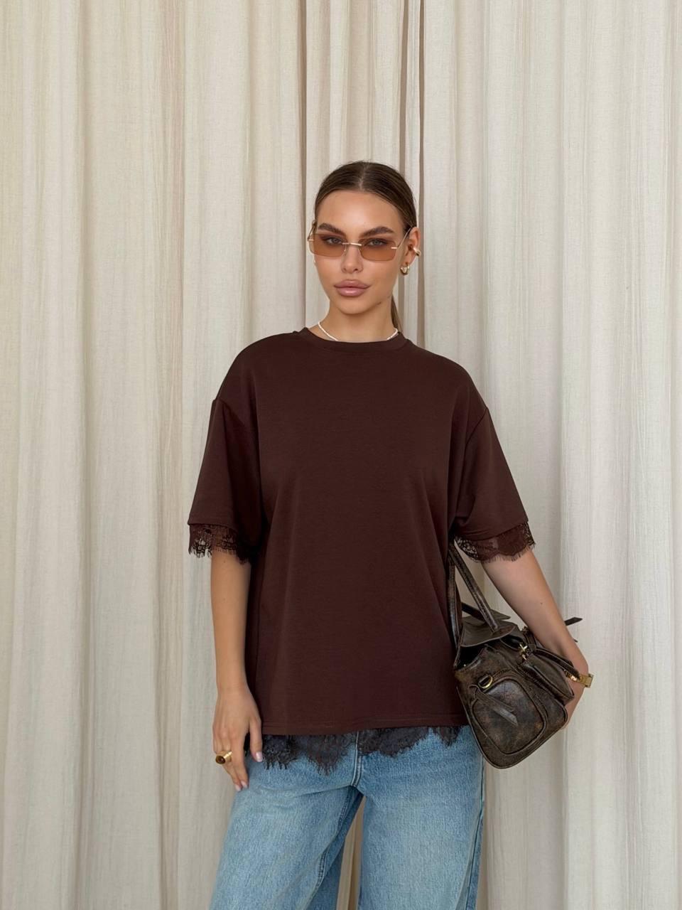 Women's Sexy Lace Patchwork T-Shirt Loose Back Split Design Short Sleeve Round Neck Cotton Blend Top Streetwear Fashion Casual Summer Tee for Women