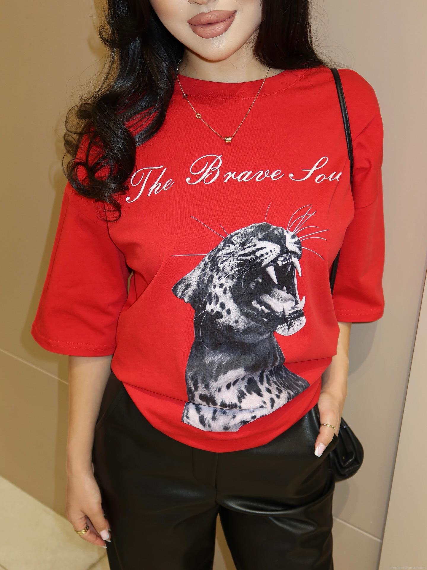 Women's Leopard Graphic Printed T-Shirt Cotton Blend Short Sleeve Round Neck Loose Casual Streetwear Tee Top Comfortable Breathable Fashion Graphic Shirt